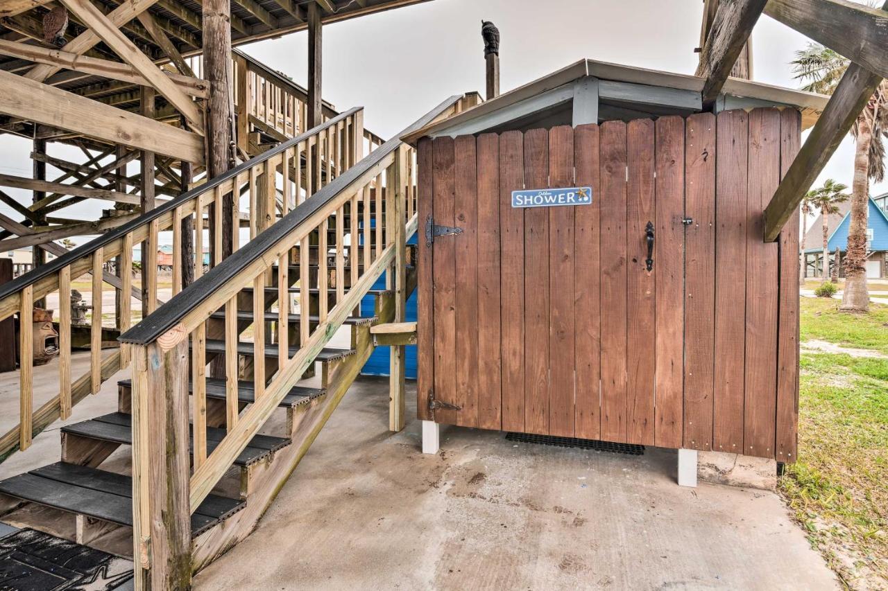 Surfside Beach Gem With Deck - 1 Block To Shore! Freeport Eksteriør bilde
