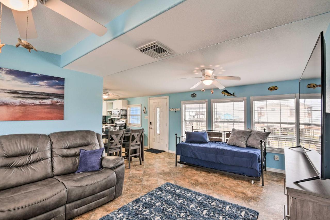 Surfside Beach Gem With Deck - 1 Block To Shore! Freeport Eksteriør bilde